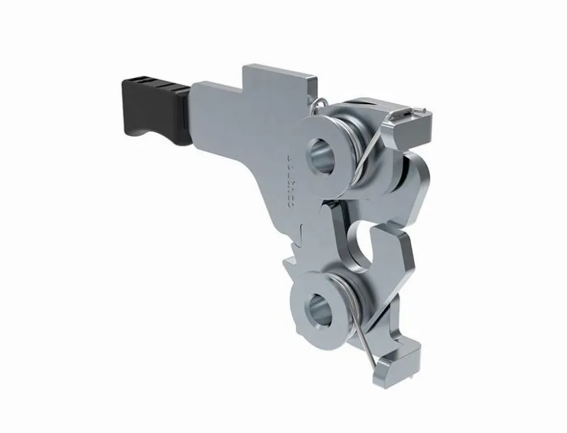 R4-20 - push-to close latch with hand actuation